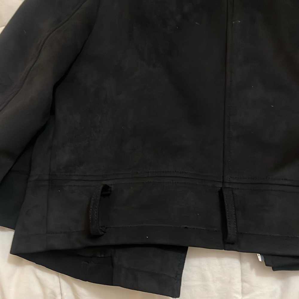 Aritzia Suede Cropped Jacket - image 4